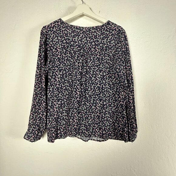 Boden Women's Floral Print Pleat Front Long Sleeve Blouse Top Size 10 Gray Blue - Picture 2 of 10